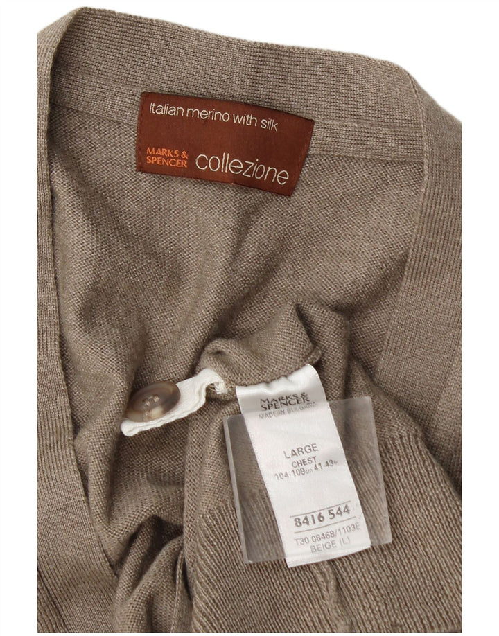 Marks & Spencer Pull cardigan sans manches pour homme en laine beige