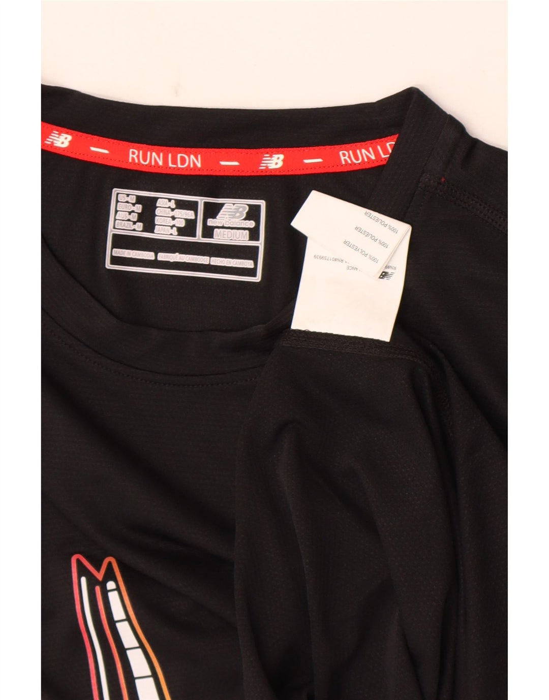 New Balance T-Shirt Graphique Homme Noir Moyen Polyester