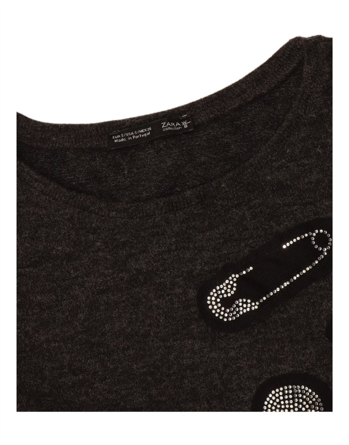 Zara Womens Crop Graphic Top Manches Longues UK 10 Petit Gris