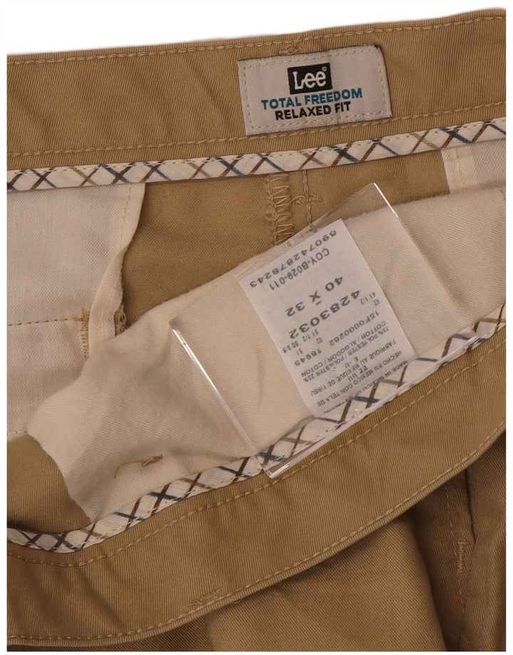 LEE Pantalon Chino Coupe Relax Total Freedom Homme W40 L32 Beige Polyester