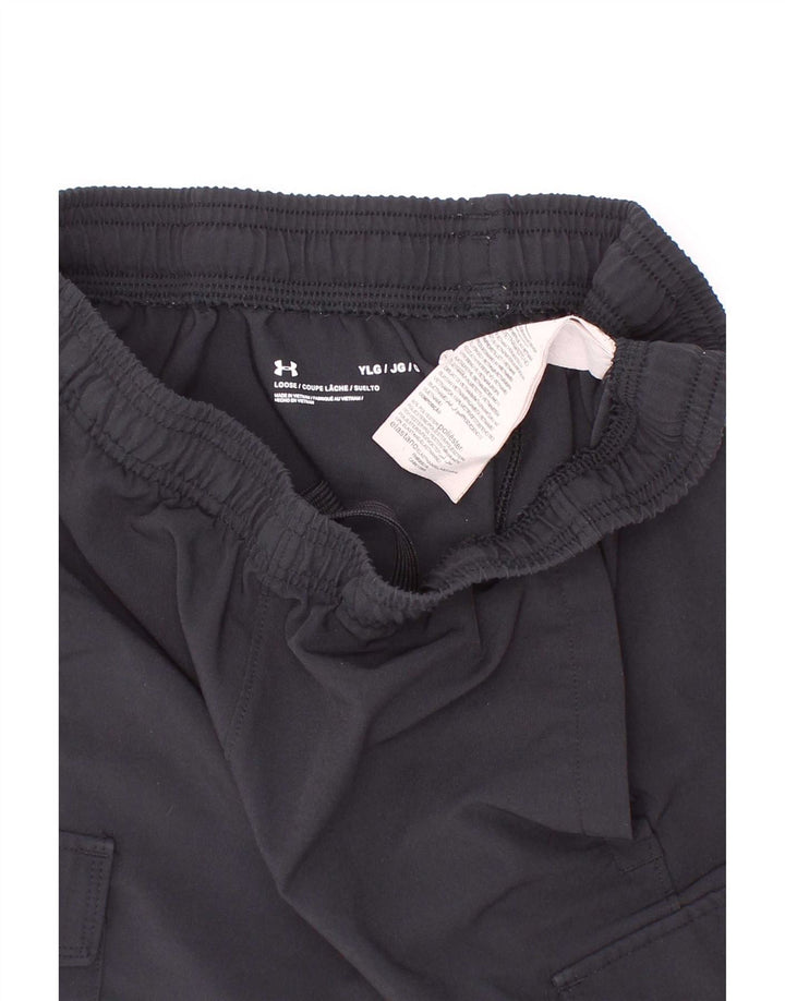 Under Armour Short Cargo Sport Garçon 11-12 ans Grand Noir Polyester