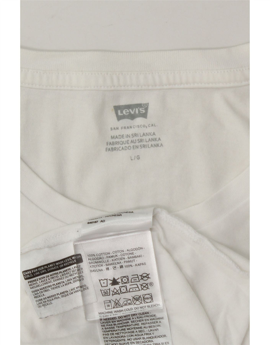 LEVI'S Mens Graphic T-Shirt Top Large White Cotton Vintage Levi's and Second-Hand Levi's from Messina Hembry 