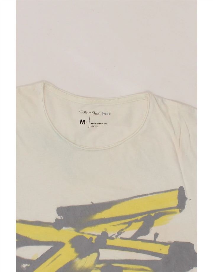 CALVIN KLEIN Mens Graphic T-Shirt Top Medium Off White Cotton Vintage Calvin Klein and Second-Hand Calvin Klein from Messina Hembry 