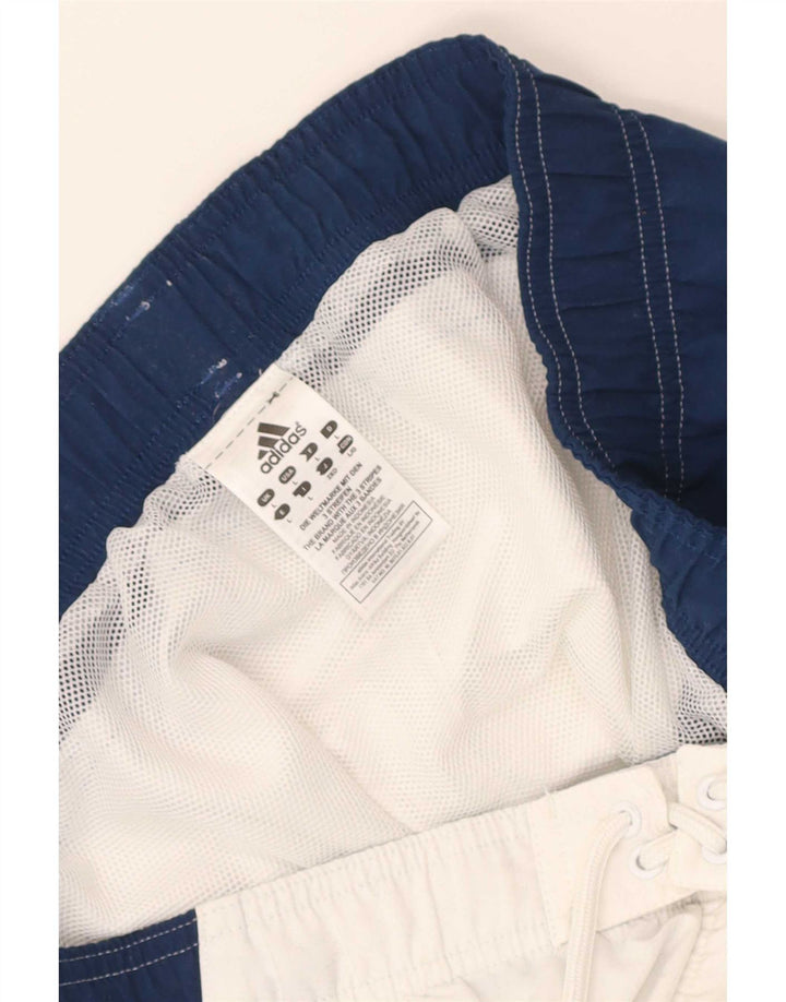 Adidas Short de bain graphique pour hommes, grand, en polyester color block blanc