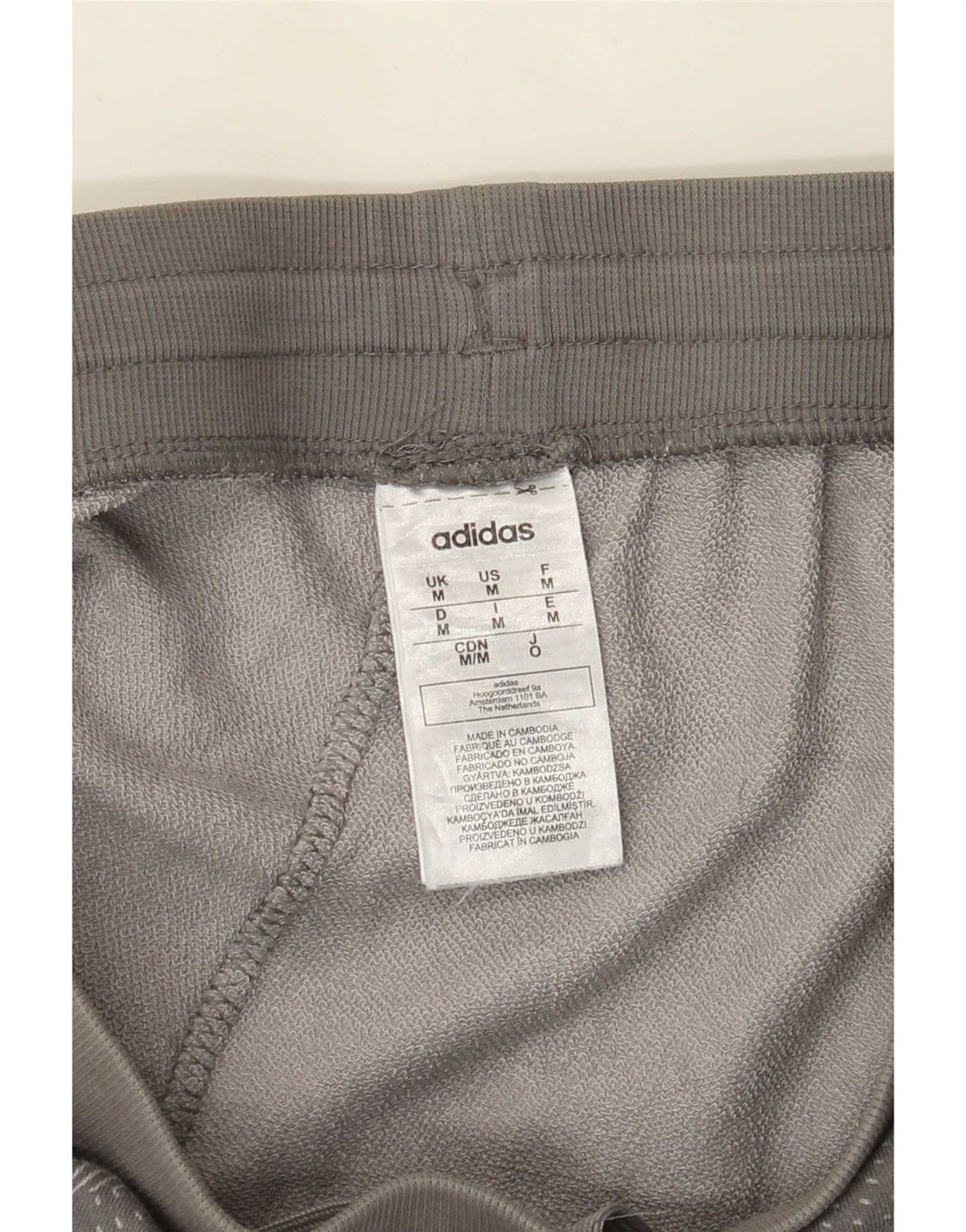 Adidas Short de Sport Homme Gris Moyen Coton Géométrique