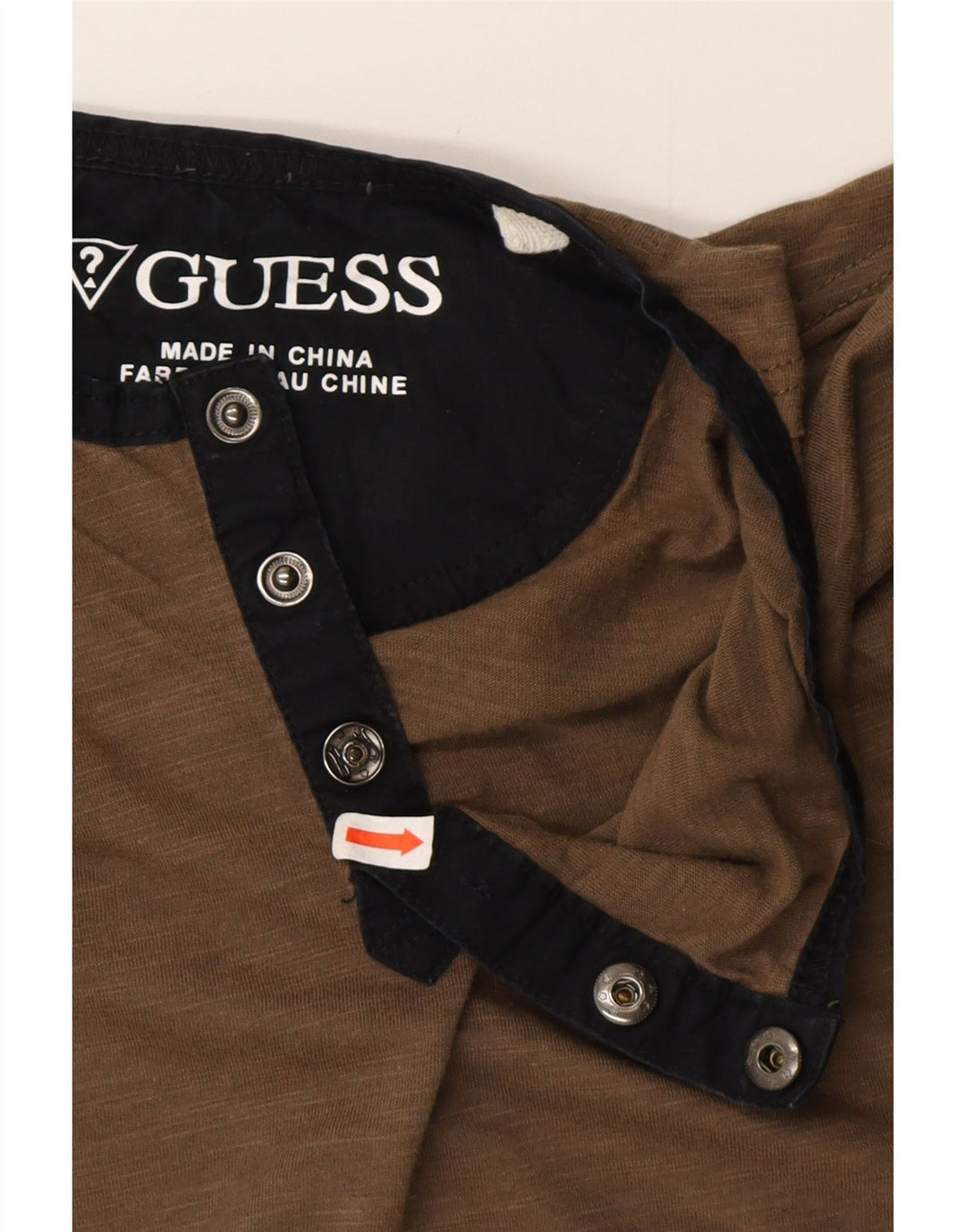 Guess T-Shirt Homme Kaki Moyen Coton