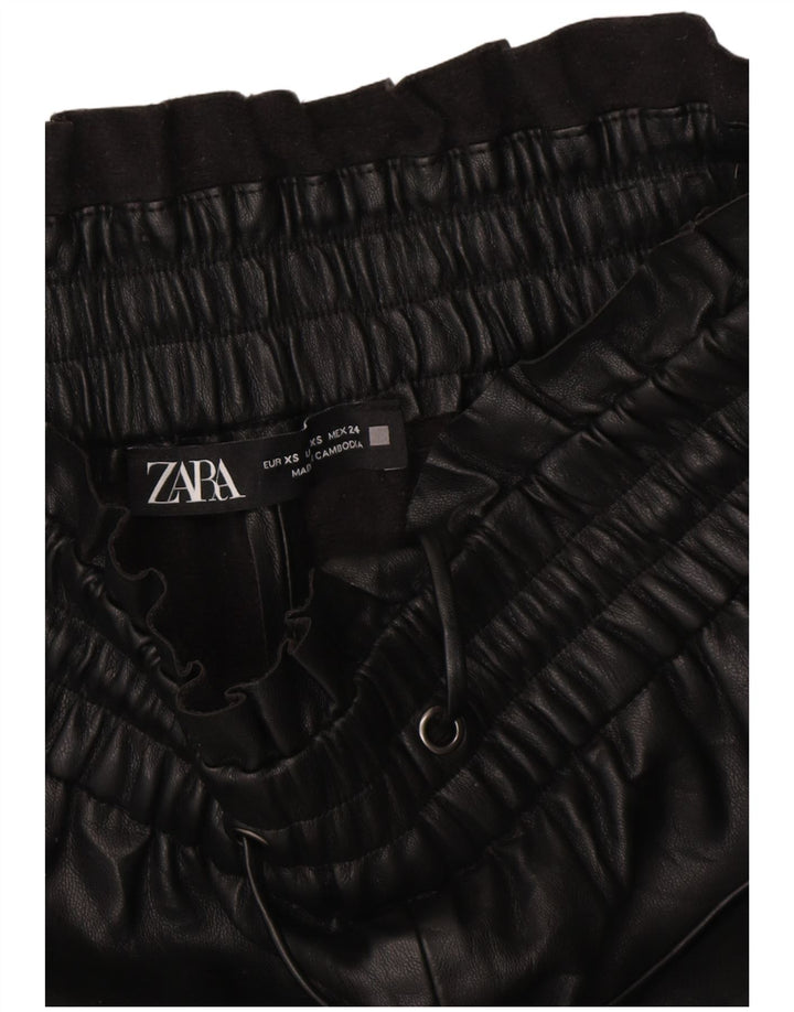 ZARA Pantalon court en similicuir à jambe large pour femme XS W25 L20 Noir