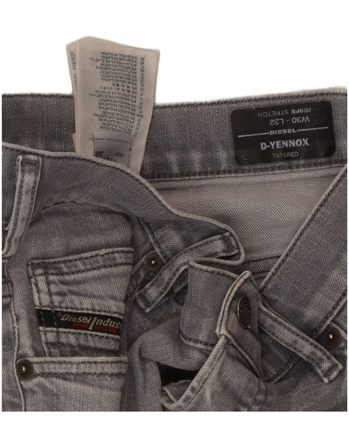 DIESEL Jean Fuselé D-Yennox Homme W30 L32 Gris Coton