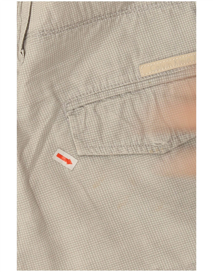 CALVIN KLEIN Mens Cargo Shorts W33 Medium  Grey Check Cotton
