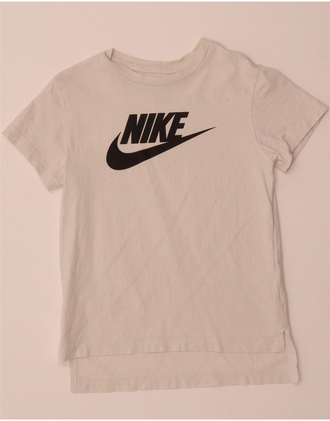 NIKE Boys Graphic T-Shirt Top 10-11 Years Medium  Off White Cotton Vintage Nike and Second-Hand Nike from Messina Hembry 