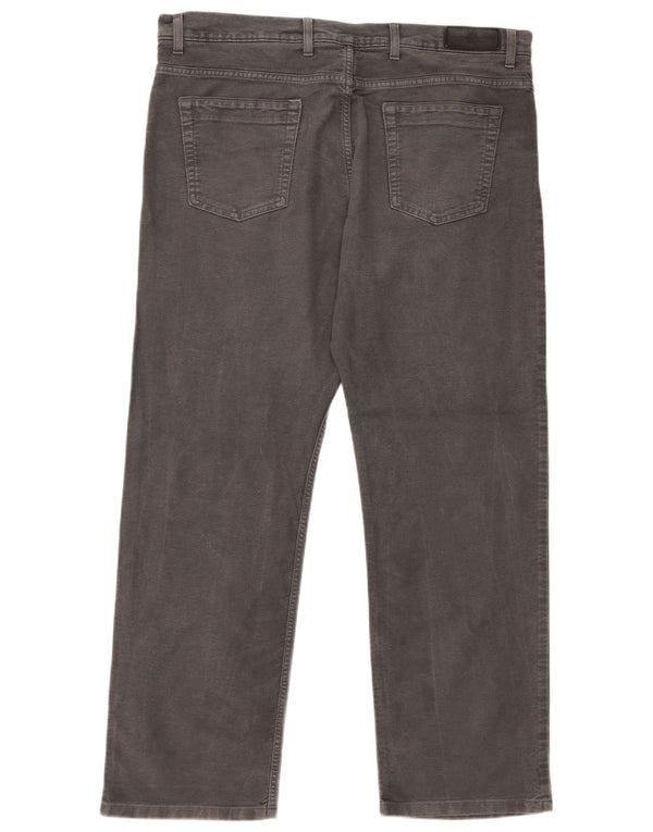 Marks & Spencer Pantalon décontracté droit Blue Harbor pour homme W40 L31 Gris