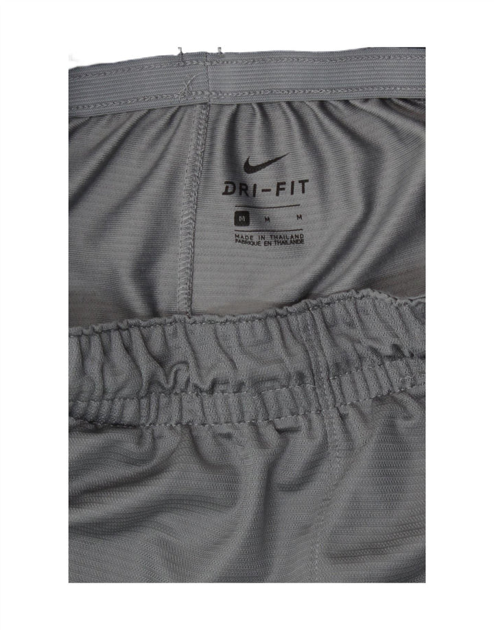 Short de sport Nike Dri Fit Graphic pour homme, gris moyen, en polyester