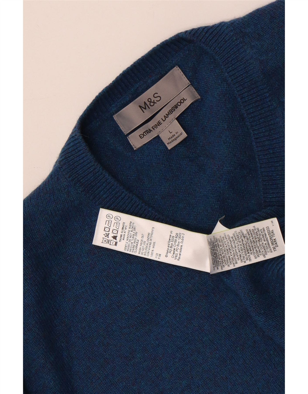 Marks & Spencer Pull col V pour homme en laine mouchetée bleue