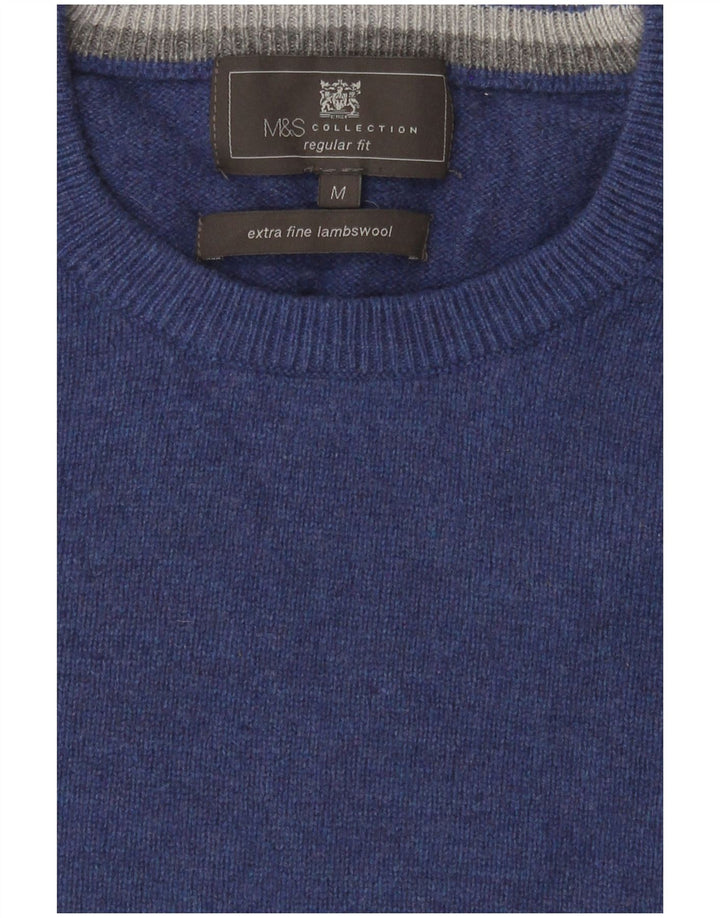 Marks & Spencer Pull à col rond coupe classique pour homme en laine bleu moyen