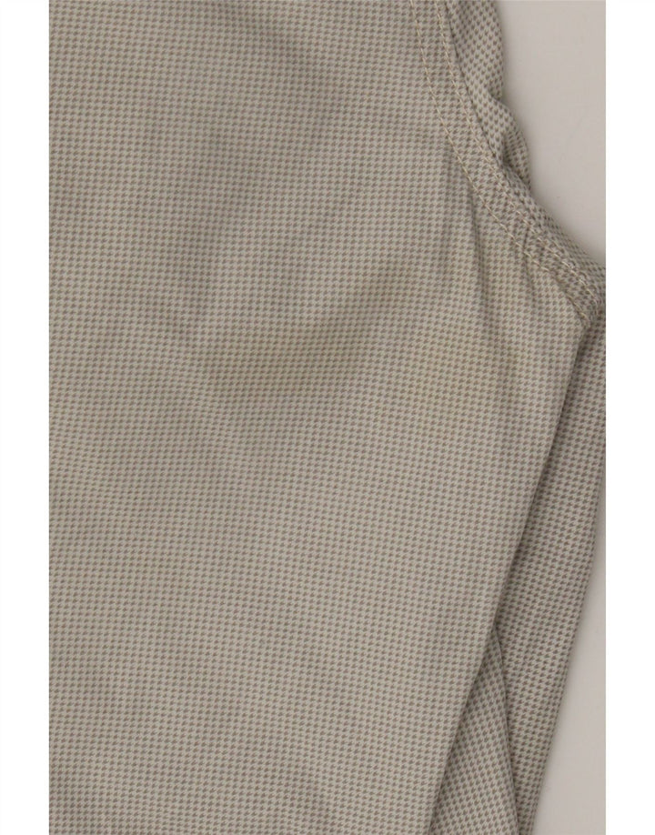 CALVIN KLEIN Womens Slim Casual Shorts W32 Large  Beige Check Vintage Calvin Klein and Second-Hand Calvin Klein from Messina Hembry 