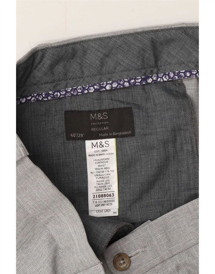 Marks & Spencer Pantalon décontracté régulier pour homme W40 L29 Gris Polyester