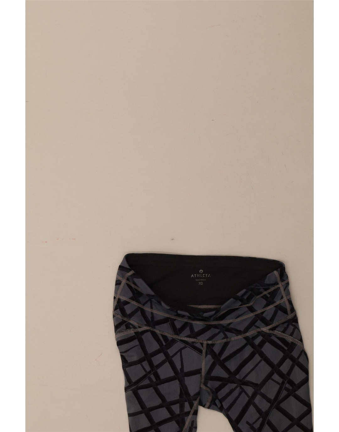 ATHLETA Womens Capri Leggings UK 6 XS Grey Geometric Polyester Vintage Athleta and Second-Hand Athleta from Messina Hembry 