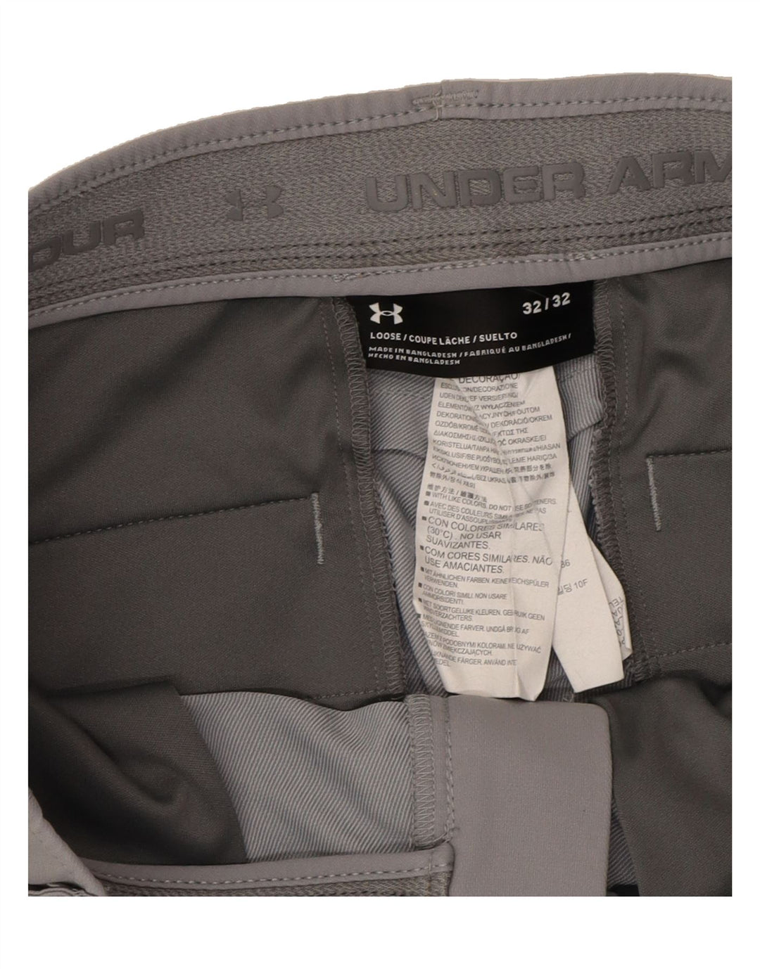 UNDER ARMOUR Mens Slim Chino Trousers W32 L32 Grey Polyester Vintage Under Armour and Second-Hand Under Armour from Messina Hembry 