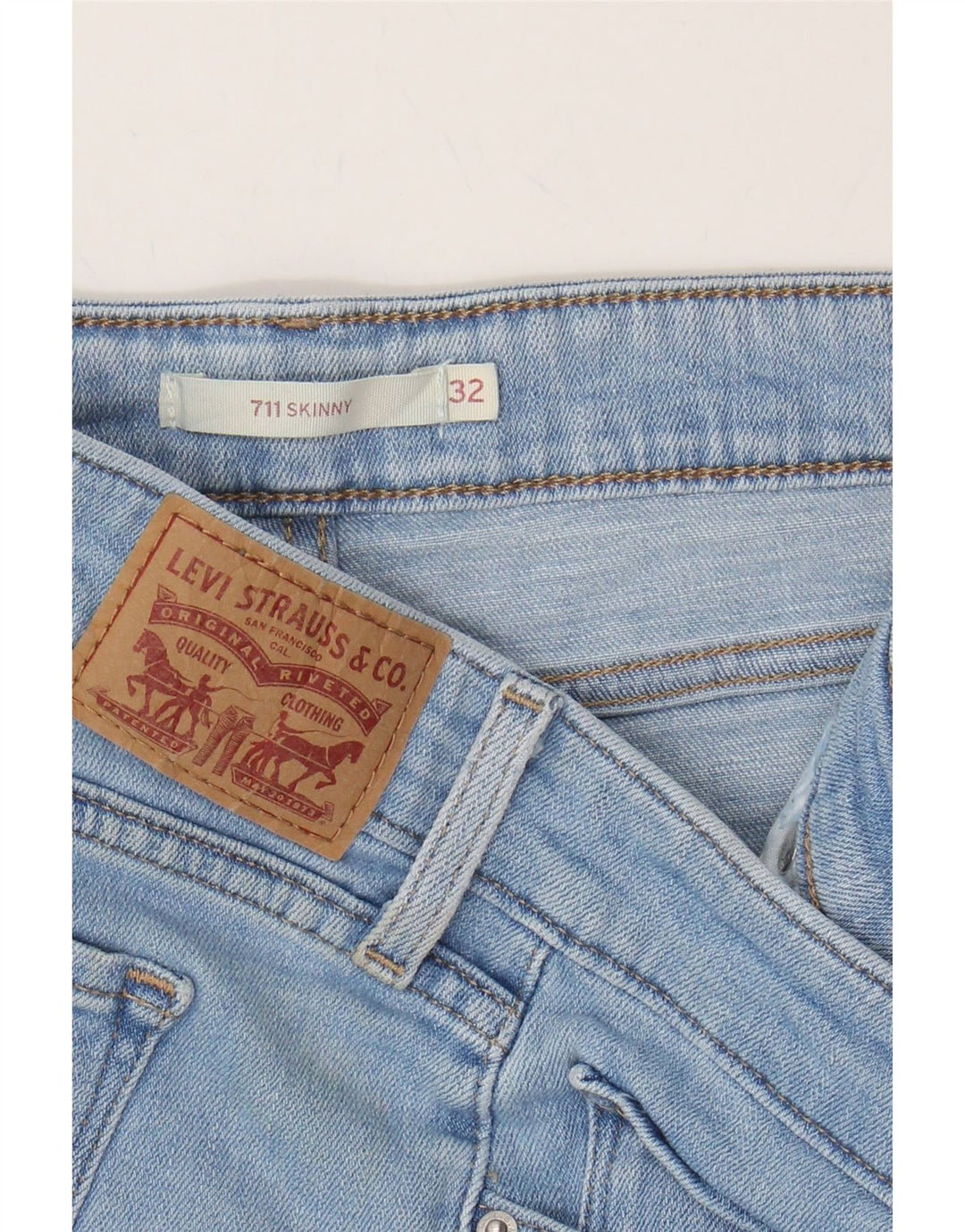 LEVI'S Womens 711 Skinny Jeans W32 L29 Blue Vintage Levi's and Second-Hand Levi's from Messina Hembry 