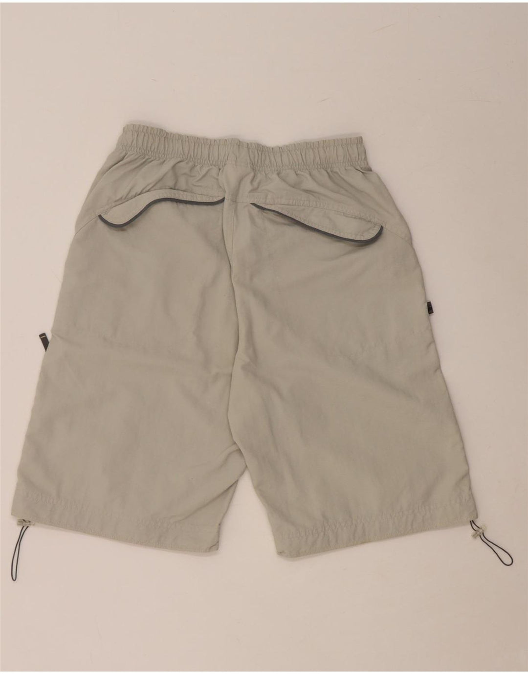 REEBOK Short de Sport Homme Petit Gris