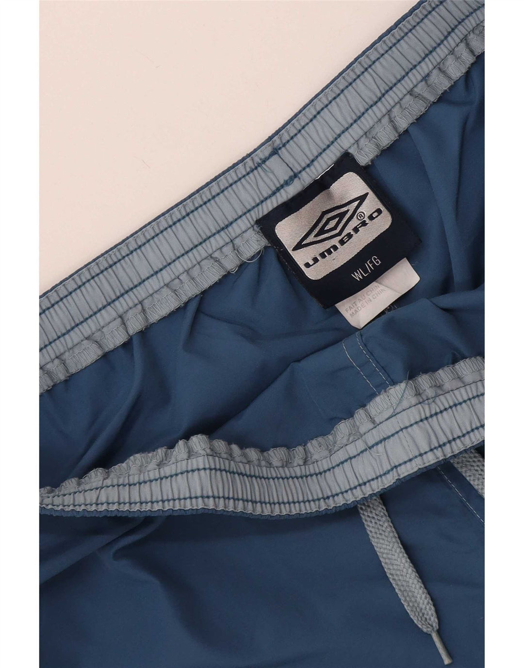 Umbro Short de Sport Homme Large Bleu Nylon