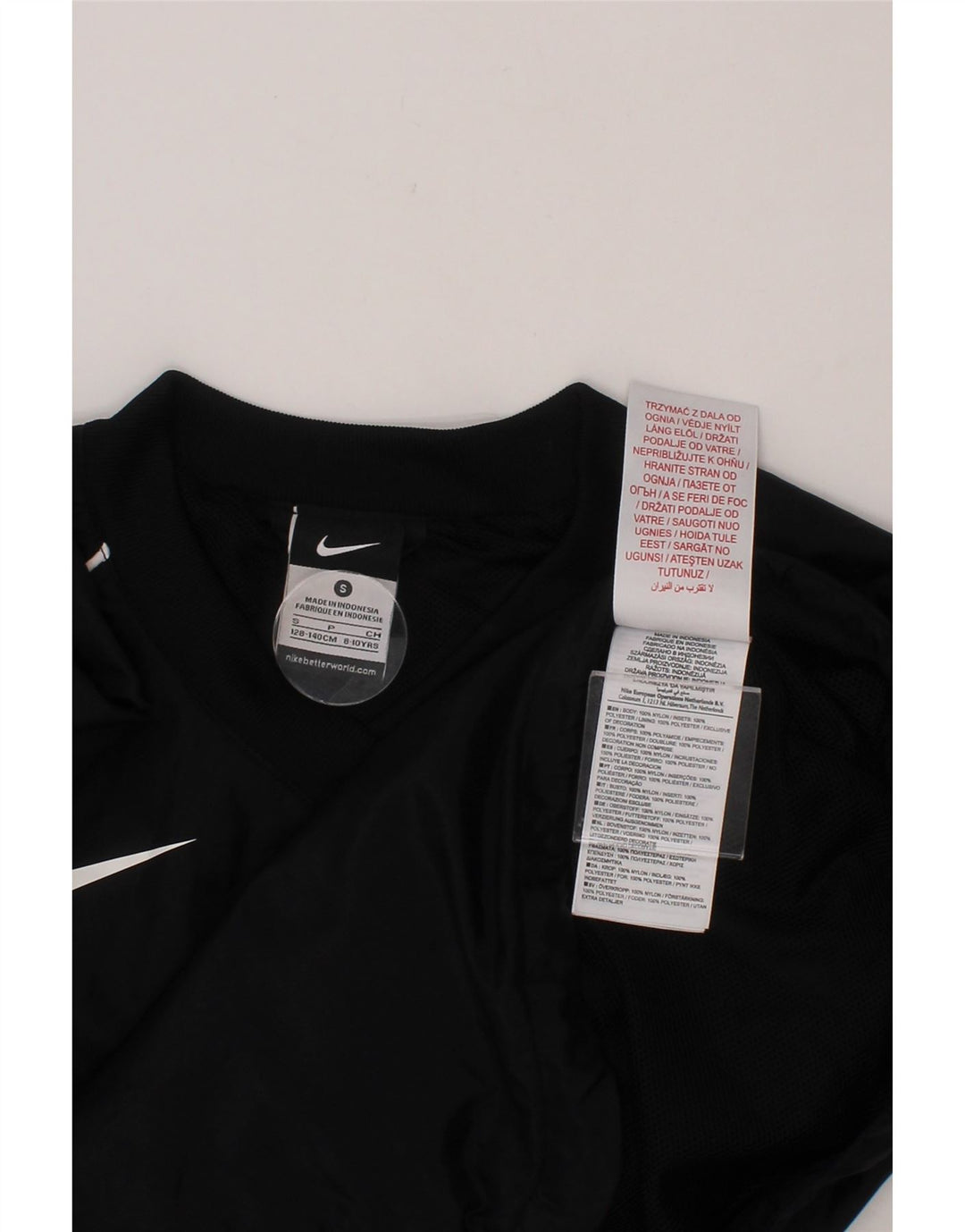 NIKE Boys Top Long Sleeve 8-9 Years Small  Black Nylon Vintage Nike and Second-Hand Nike from Messina Hembry 