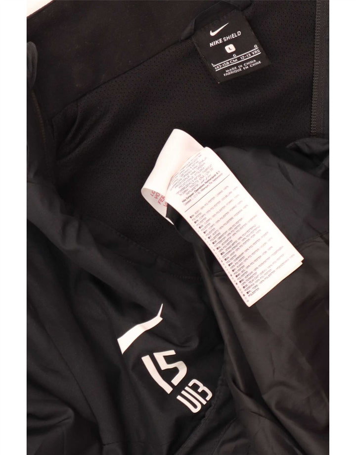 Nike Garçons RB Leipzing Veste de Pluie 12-13 Ans Large Noir Polyester