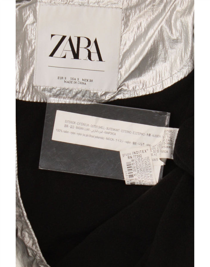 Zara Veste matelassée à capuche surdimensionnée pour femme EU 38 Petit nylon argenté