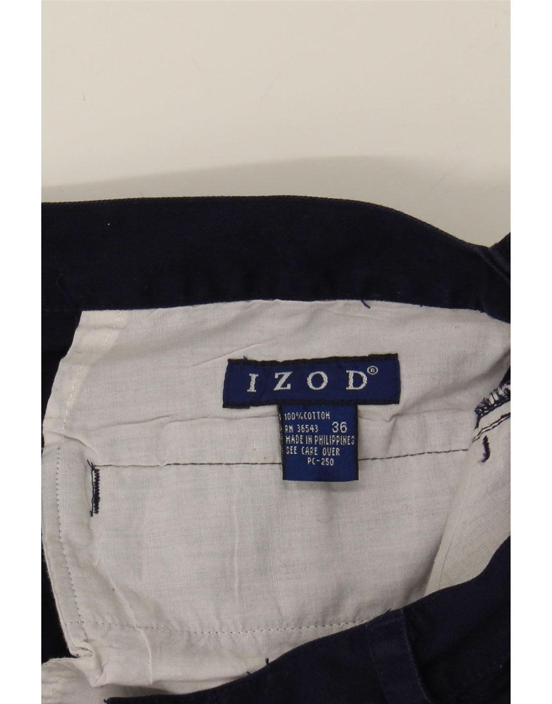 IZOD Mens Pegged Chino Shorts W36 Large Navy Blue Cotton Vintage Izod and Second-Hand Izod from Messina Hembry 