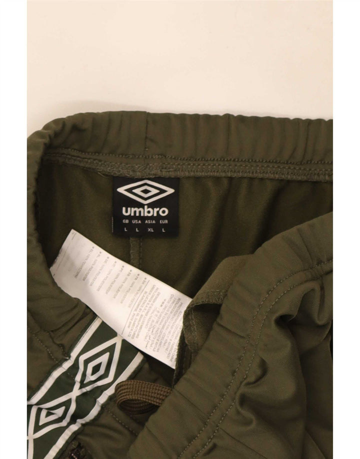 Umbro Short de Sport Graphique Homme Kaki Large Polyester