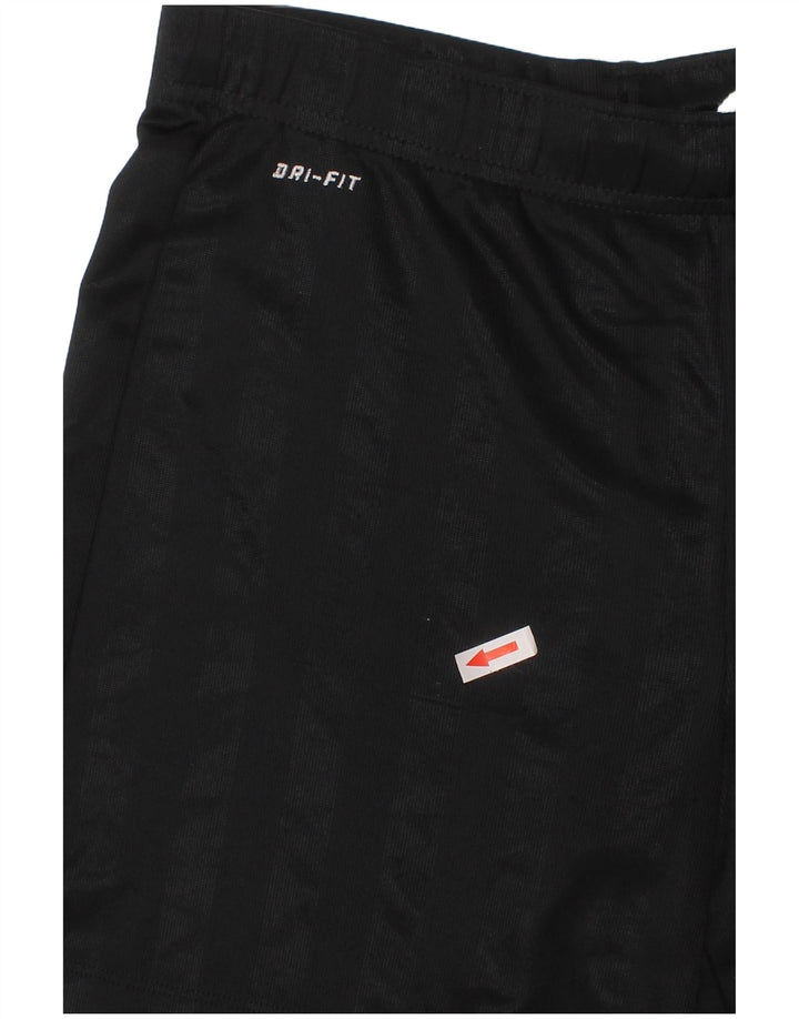 Nike Short de sport Dri Fit pour garçon 10-11 ans Polyester rayé noir moyen