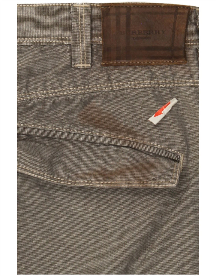 Burberry Pantalon Chino Droit Homme W32 L34 Gris