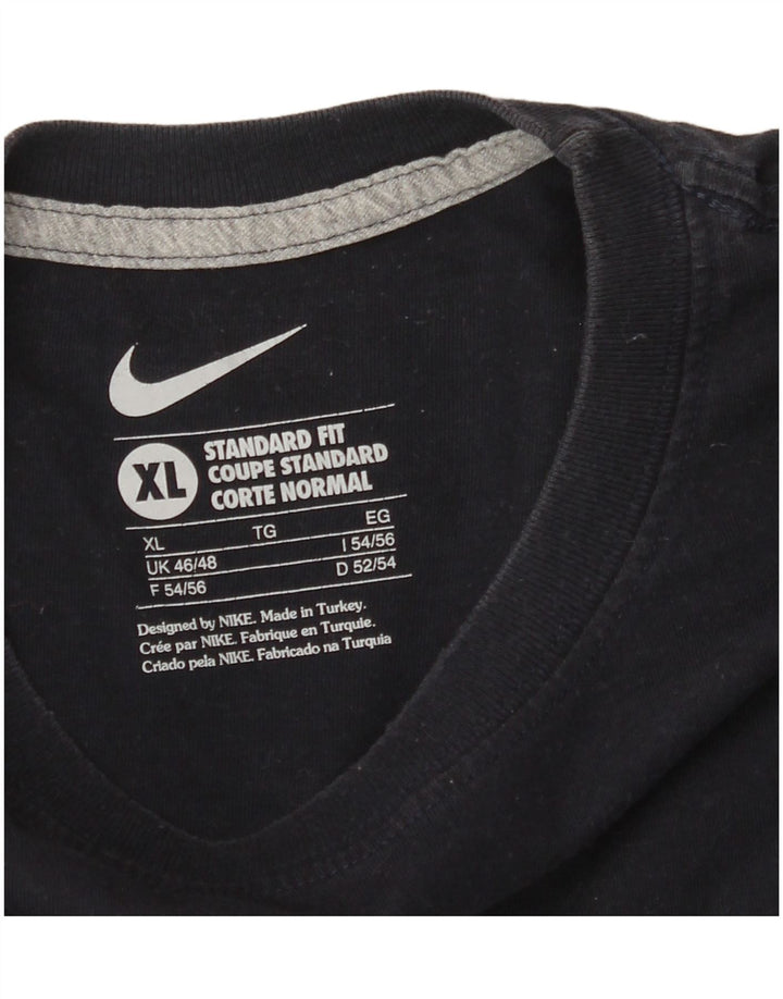 NIKE T-shirt graphique coupe standard pour homme UK 46/48 XL Bleu marine