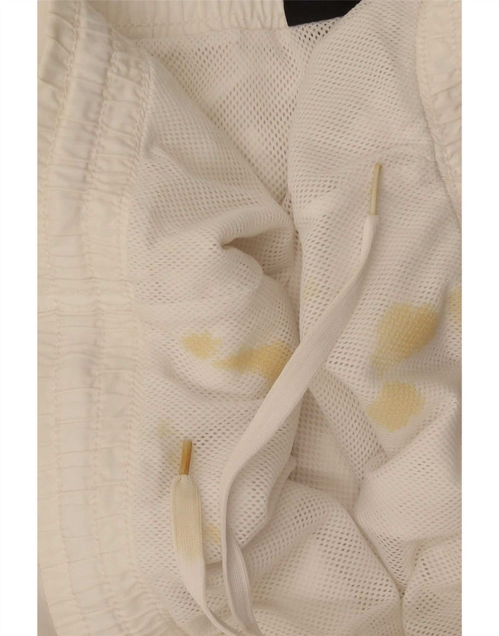 Umbro Bermuda de sport graphique pour homme 2XL Blanc Polyester