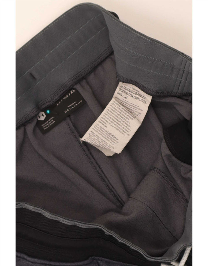 Under Armour Short de Sport Graphique XL Homme Gris Colorblock Polyester