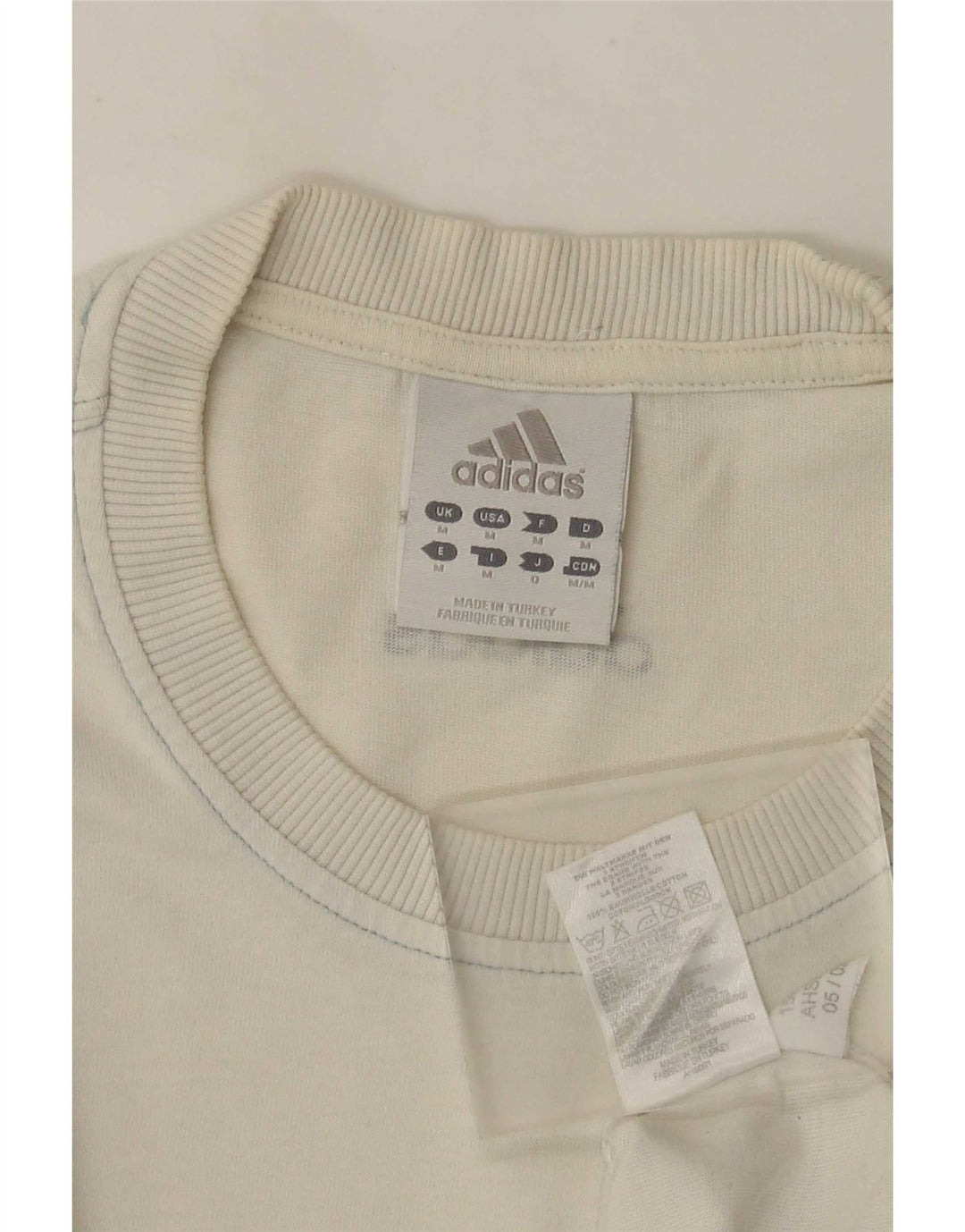 Adidas T-shirt graphique pour homme en coton blanc moyen