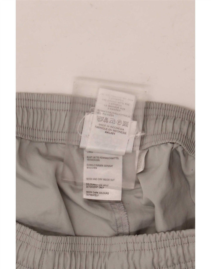 Adidas Short de sport pour femme UK 12 Gris moyen Polyester