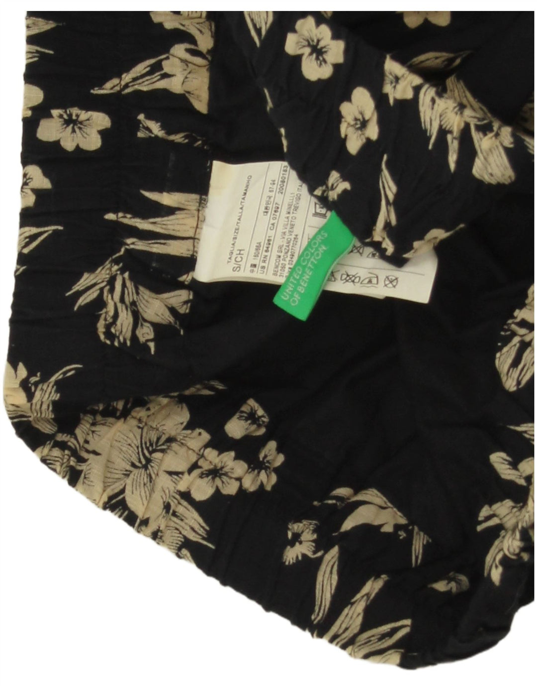 BENETTON Femme Mini Jupe Petit W27 Noir Floral Coton