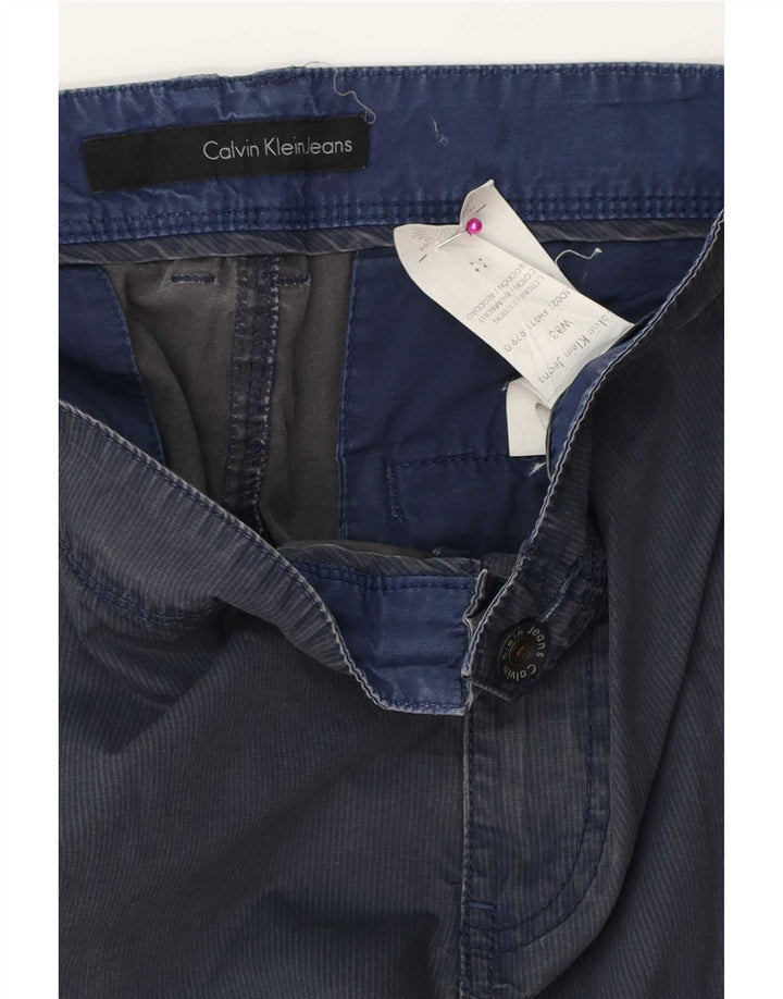 Calvin Klein Short cargo pour homme W33 en coton à fines rayures bleu marine moyen