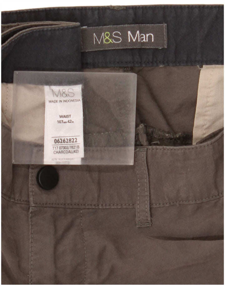 Marks & Spencer Short cargo pour homme W42 2XL Gris Coton