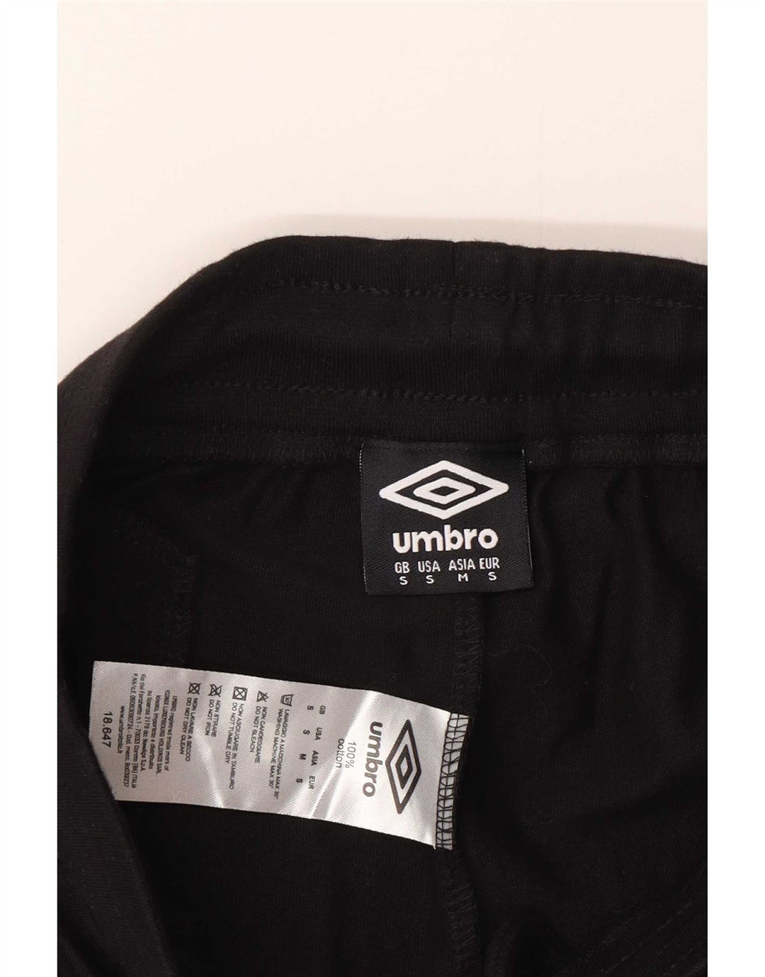 Umbro Short de Sport Homme Petit Noir Coton