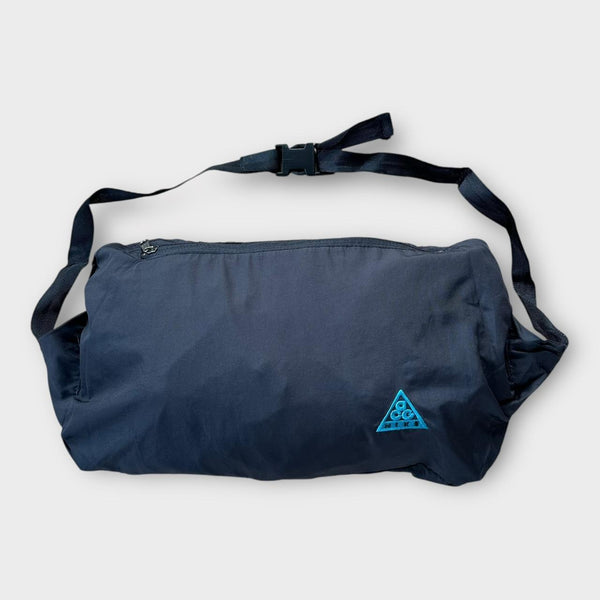 Veste compressible Nike ACG - moyenne (taille comme une grande)