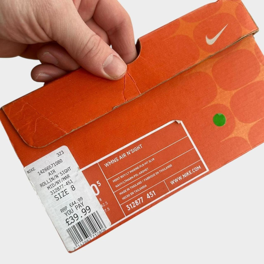 baskets Nike vintage - femmes UK8