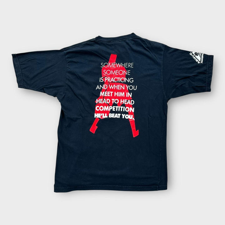 Y2K Au-dessus du tee-shirt graphique jante - grand