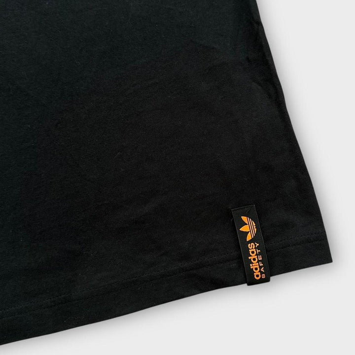 vintage Adidas sécurité épeler tee - XL
