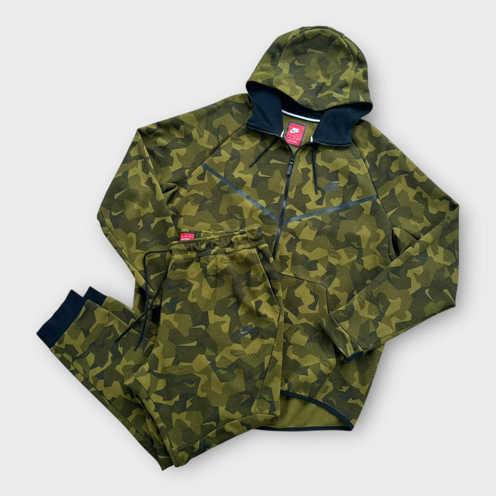 Survêtement complet Nike Tech Fleece - XXL