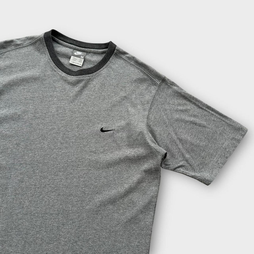 tee-shirt Nike vintage - moyen