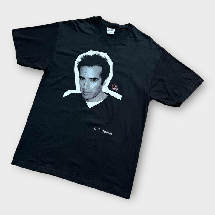 T-shirt graphique David Copperfield - grand