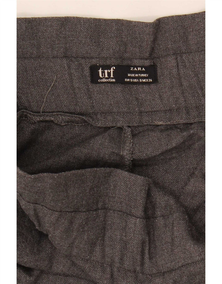Pantalon court Zara Femme Small W26 L23 Gris