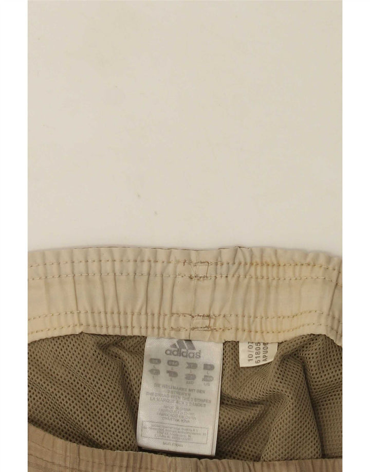 Adidas Short de bain pour homme en polyester à carreaux beiges